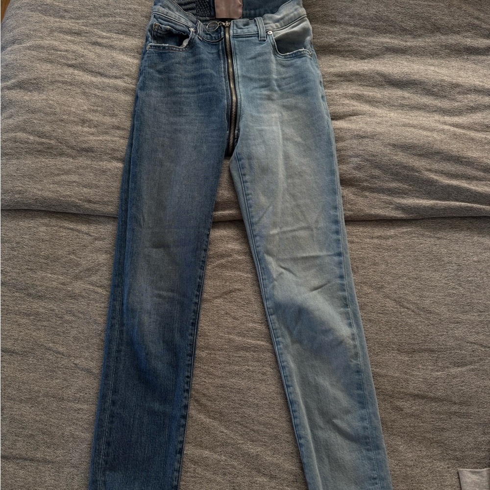 Revice Zip Contrast Jeans